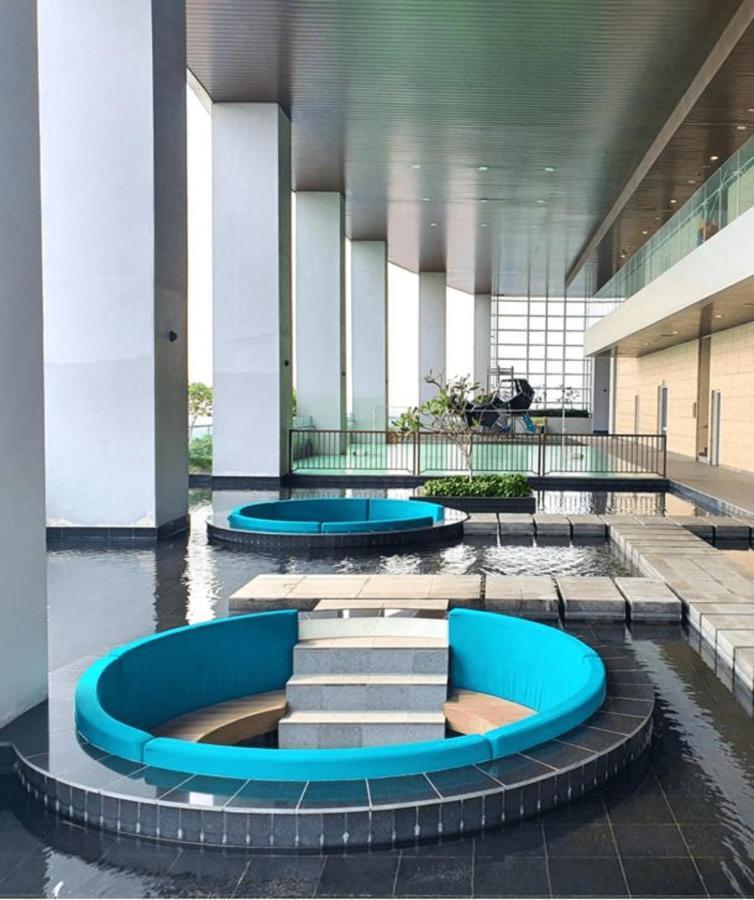 The Azure Residences Kampong Baharu Sungai Way Exterior photo